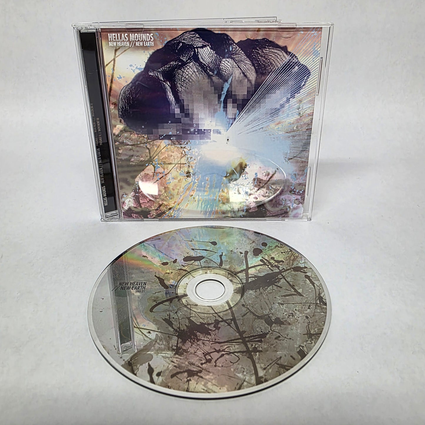 Hellas Mounds "New Heaven New Earth' CDEP